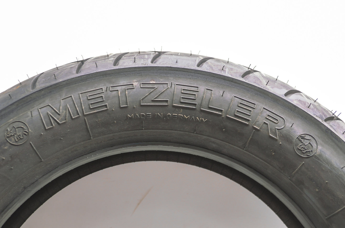 New Metzeler ME880 Marathon Rear Tire 160/80B16 M/C 75H