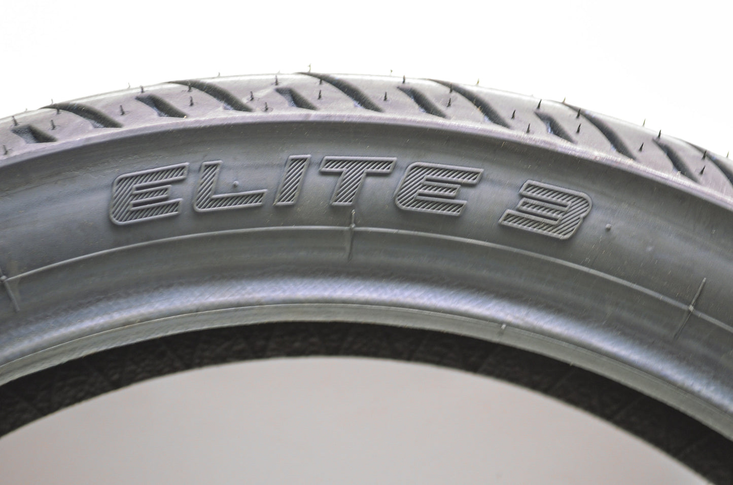 New Dunlop Elite 3 Front Tire 130/70-18 M/C 63H