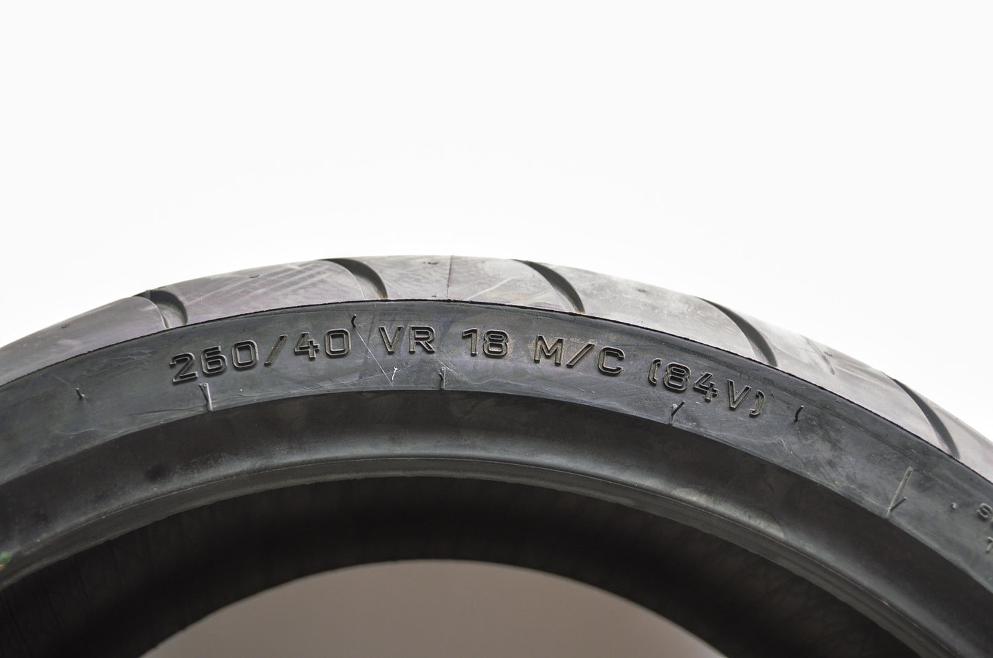 New Metzeler ME880 Marathon Rear Tire 260/40VR 18 M/C 84V