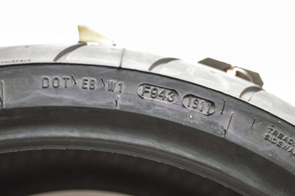 New Metzeler ME880 Marathon Rear Tire 260/40VR 18 M/C 84V