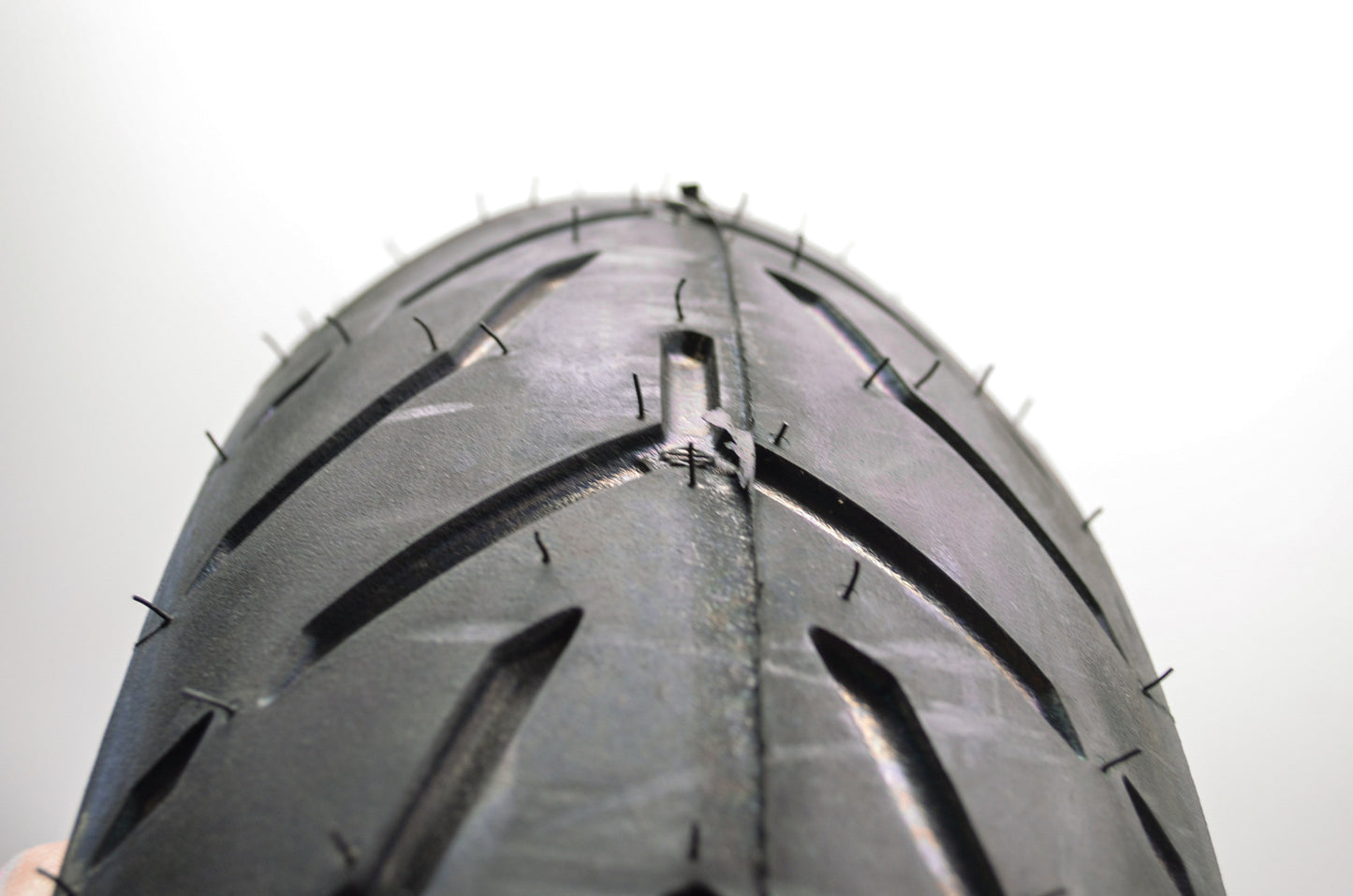 New Dunlop D407F Harley Davidson Front Tire 140/75R17 M/C 67V