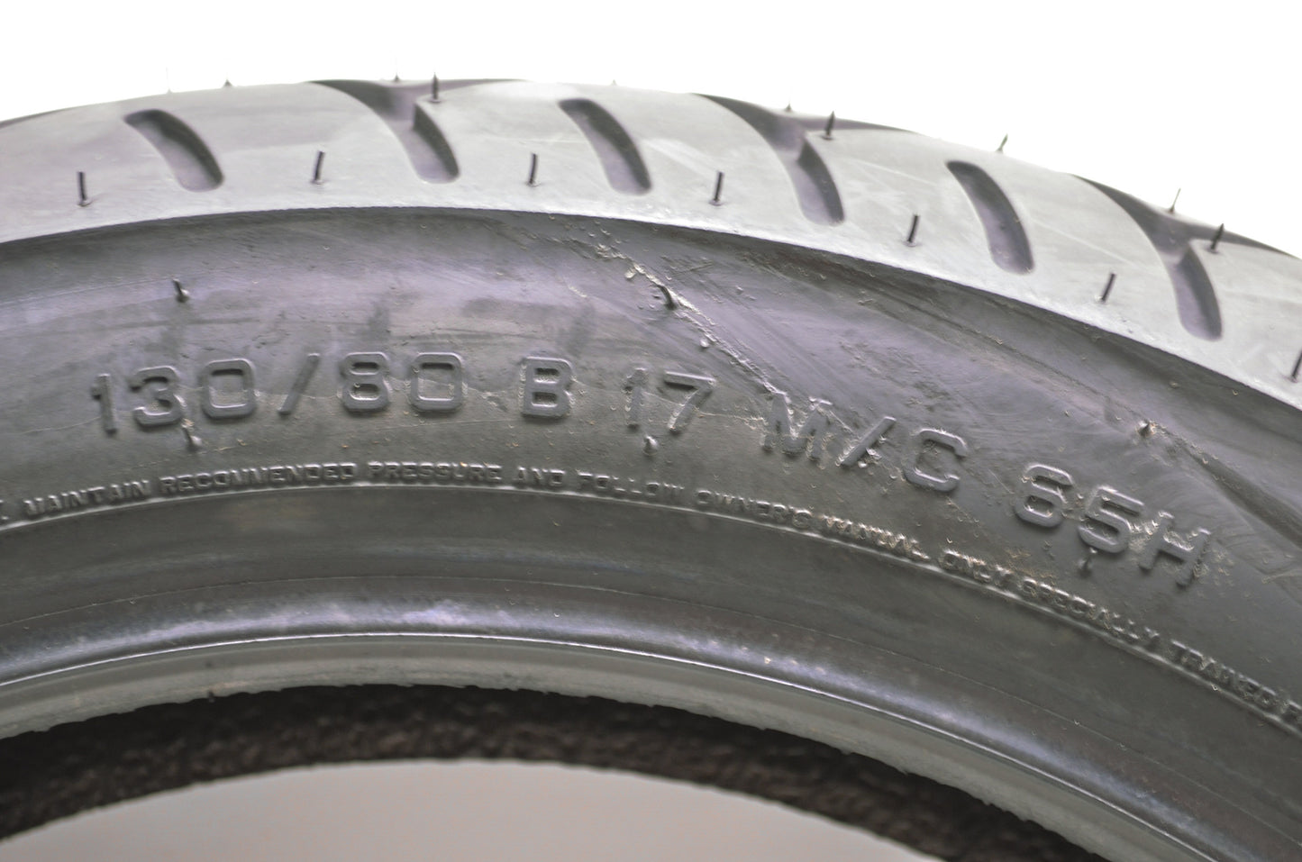 New Metzeler ME880 Marathon Front Tire 130/80 B 17 M/C 65H