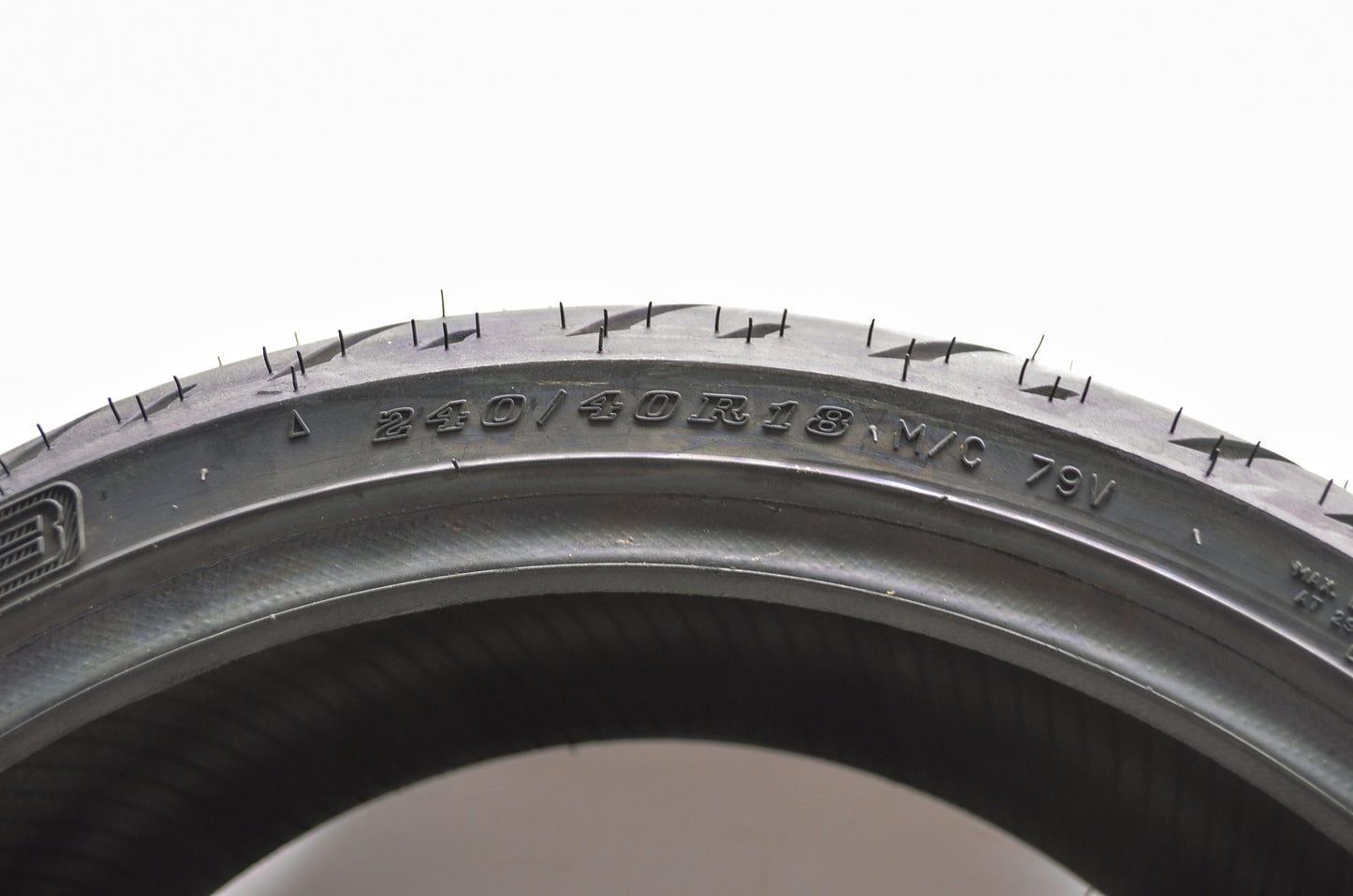 New Dunlop Elite 3 Rear Tire 240/40R 18 M/C 79V