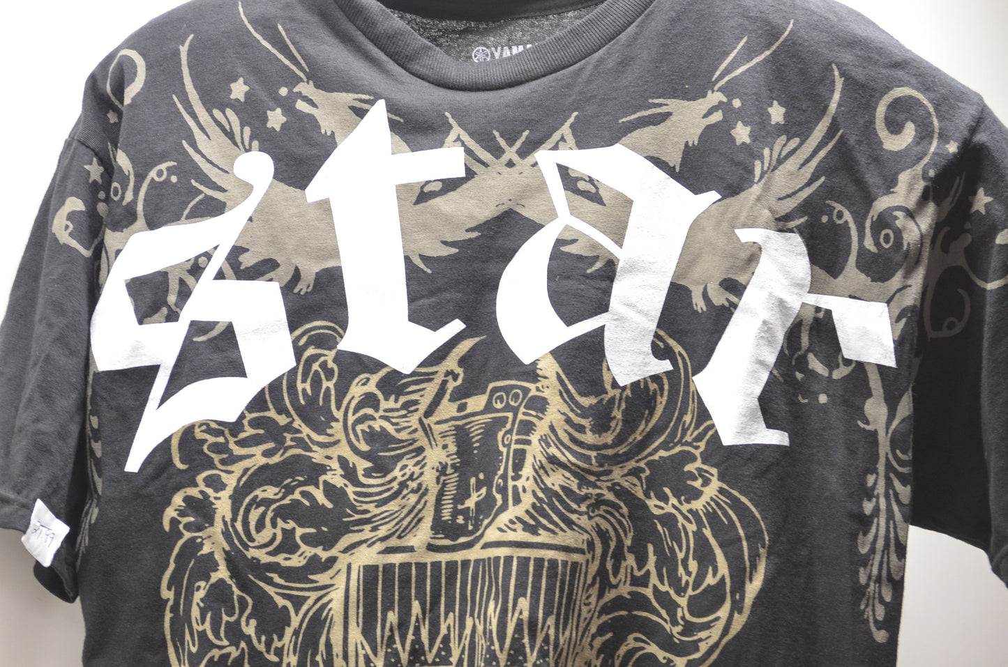 Medium Black and Gold Star Motorcycle Logo Tee NOS