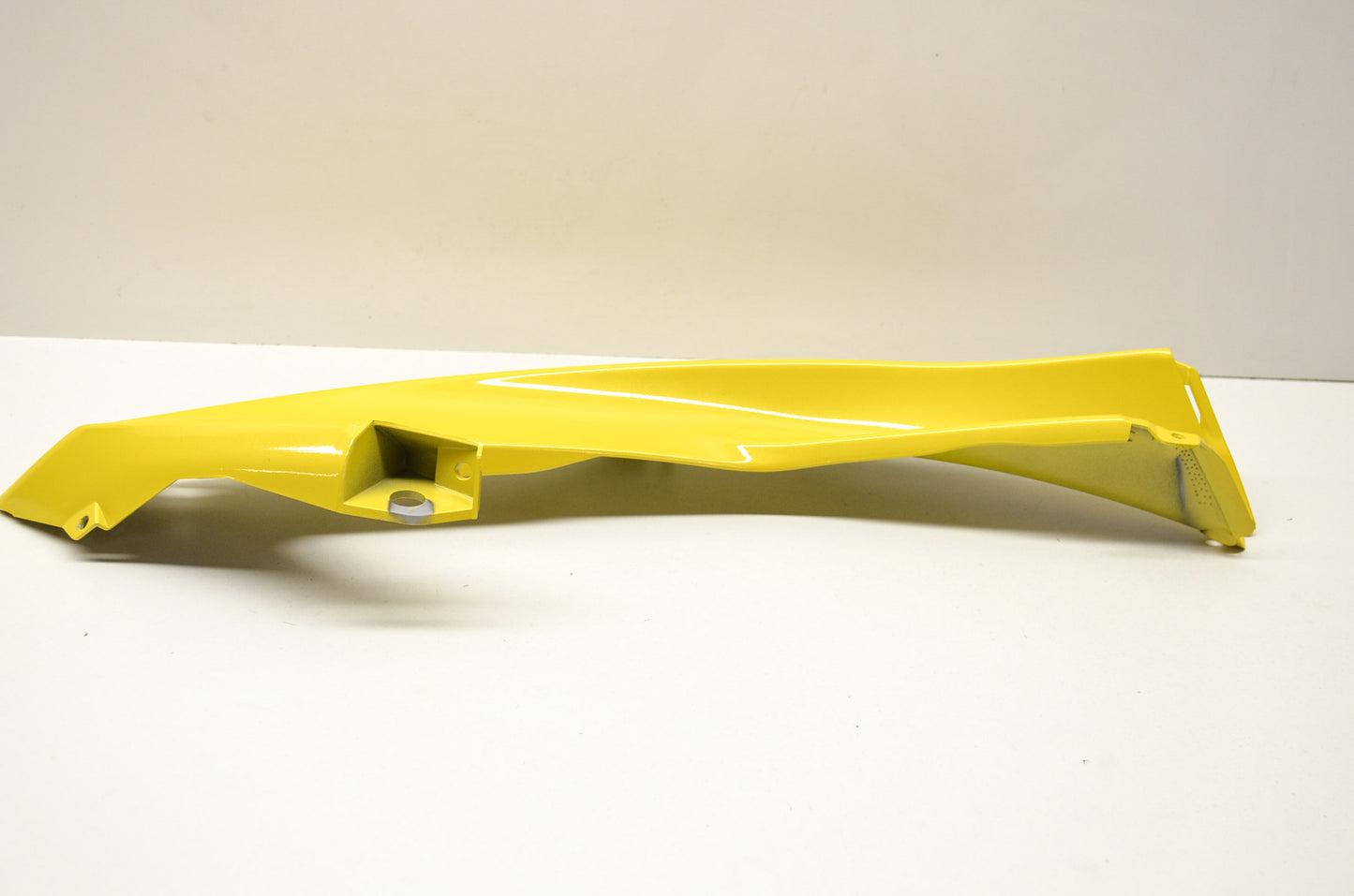 OEM Yamaha 2C0-2117W-00-P3 Cover 8 NOS
