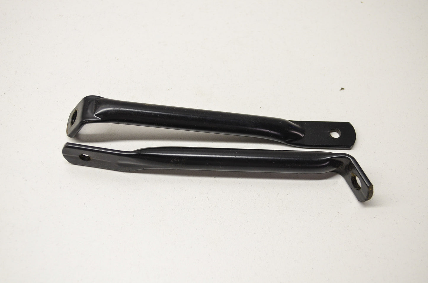 OEM Yamaha ABA-15R02-40-00 Maxim Sport Fairing Mounting Bracket NOS