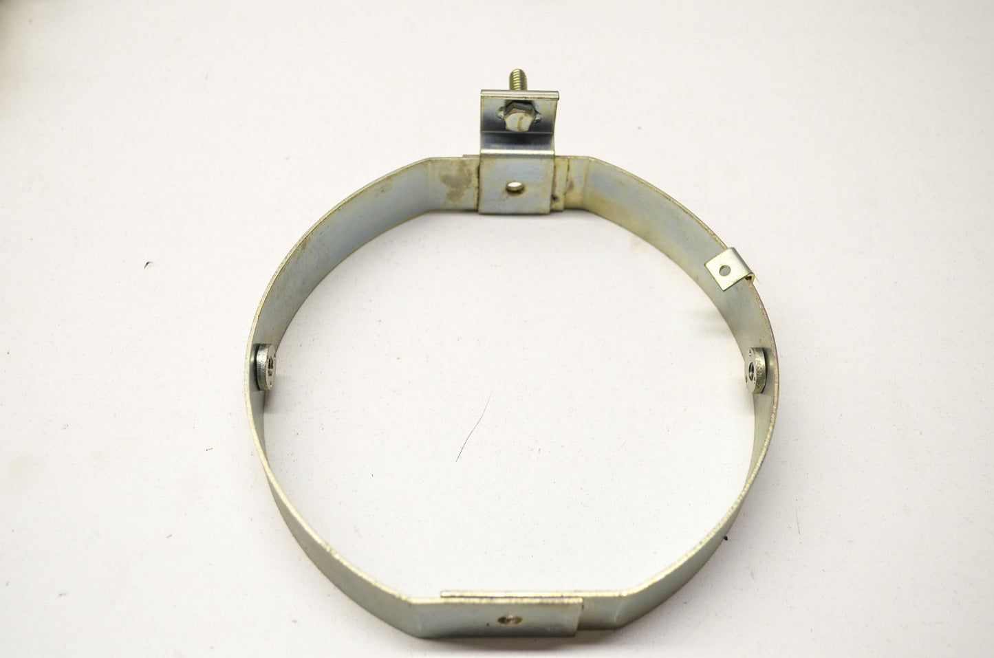 OEM Yamaha ABA-15R02-40-00 Maxim Sport Fairing Mounting Bracket NOS