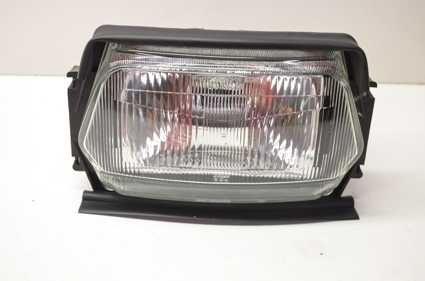 OEM Suzuki 35100-20C10-999 Headlamp Assembly NOS