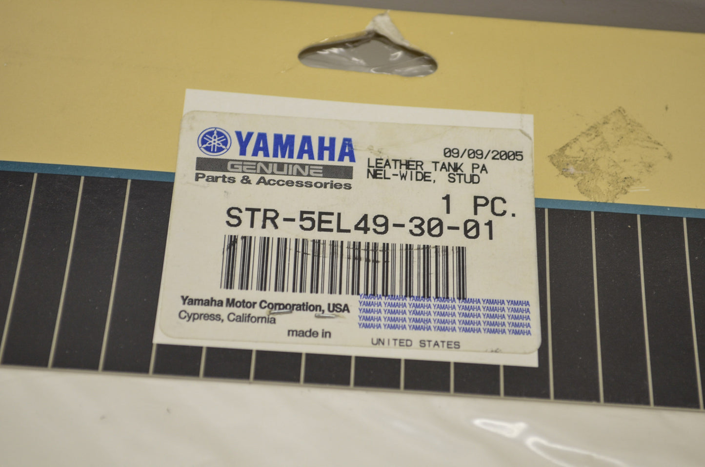 OEM Yamaha STR-5EL49-30-01 Leather Tank Panel NOS