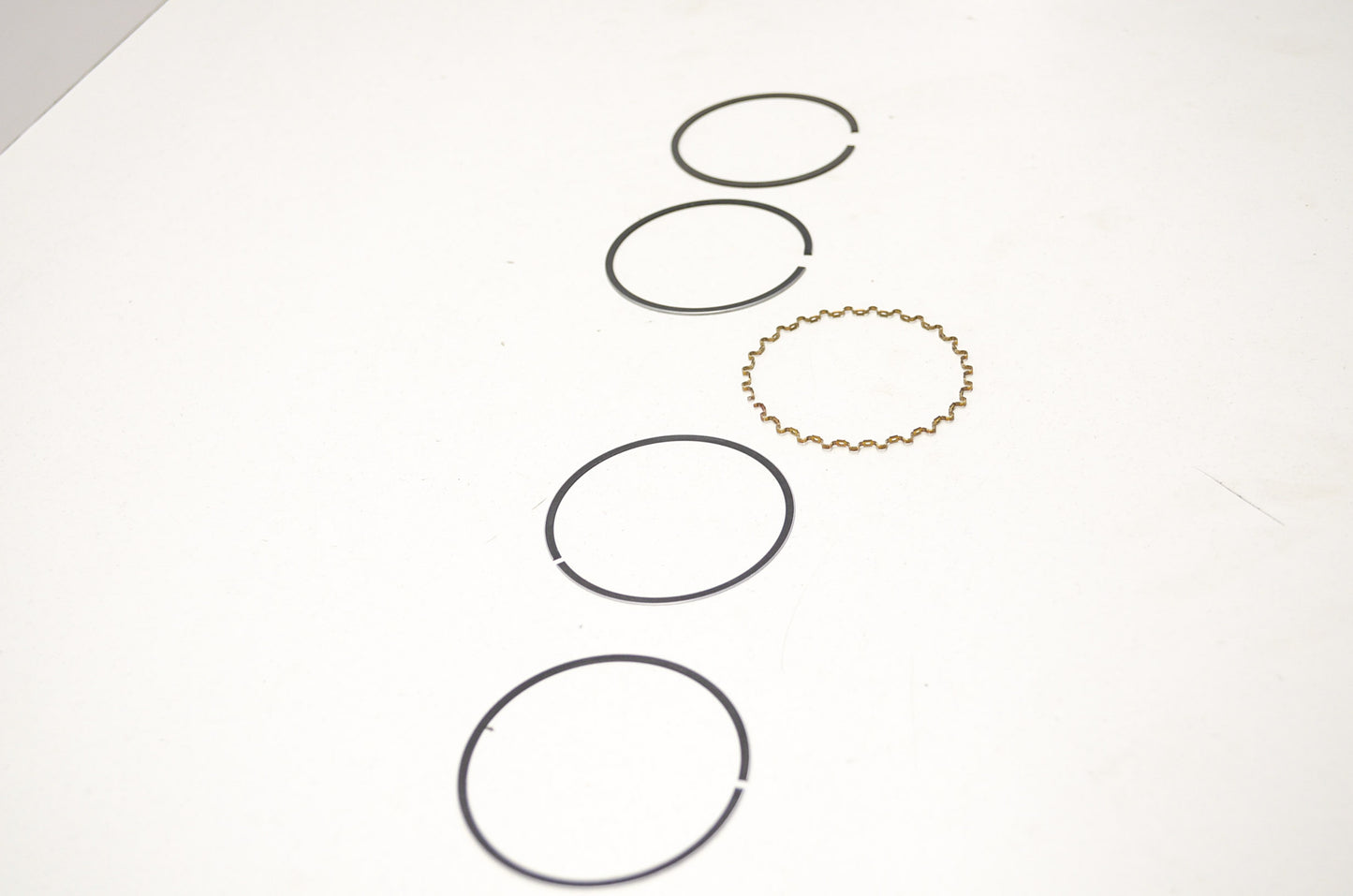 OEM Honda 13011-413-023 Ring Set (STD) NOS