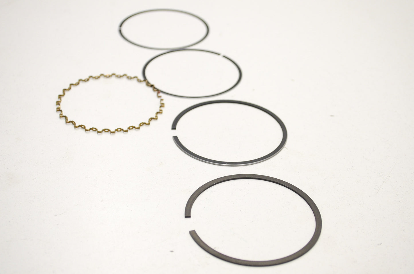 OEM Honda 13011-413-023 Ring Set (STD) NOS