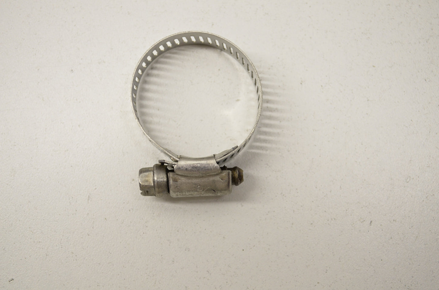 OEM Harley-Davidson 26795-01 Cosmetic Hose Clamp NOS