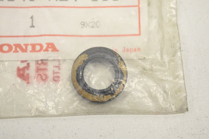 Mounting Rubber NOS