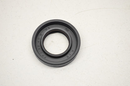 OEM Honda 91206-GC4-711 Oil Seal 22X40X8 NOS