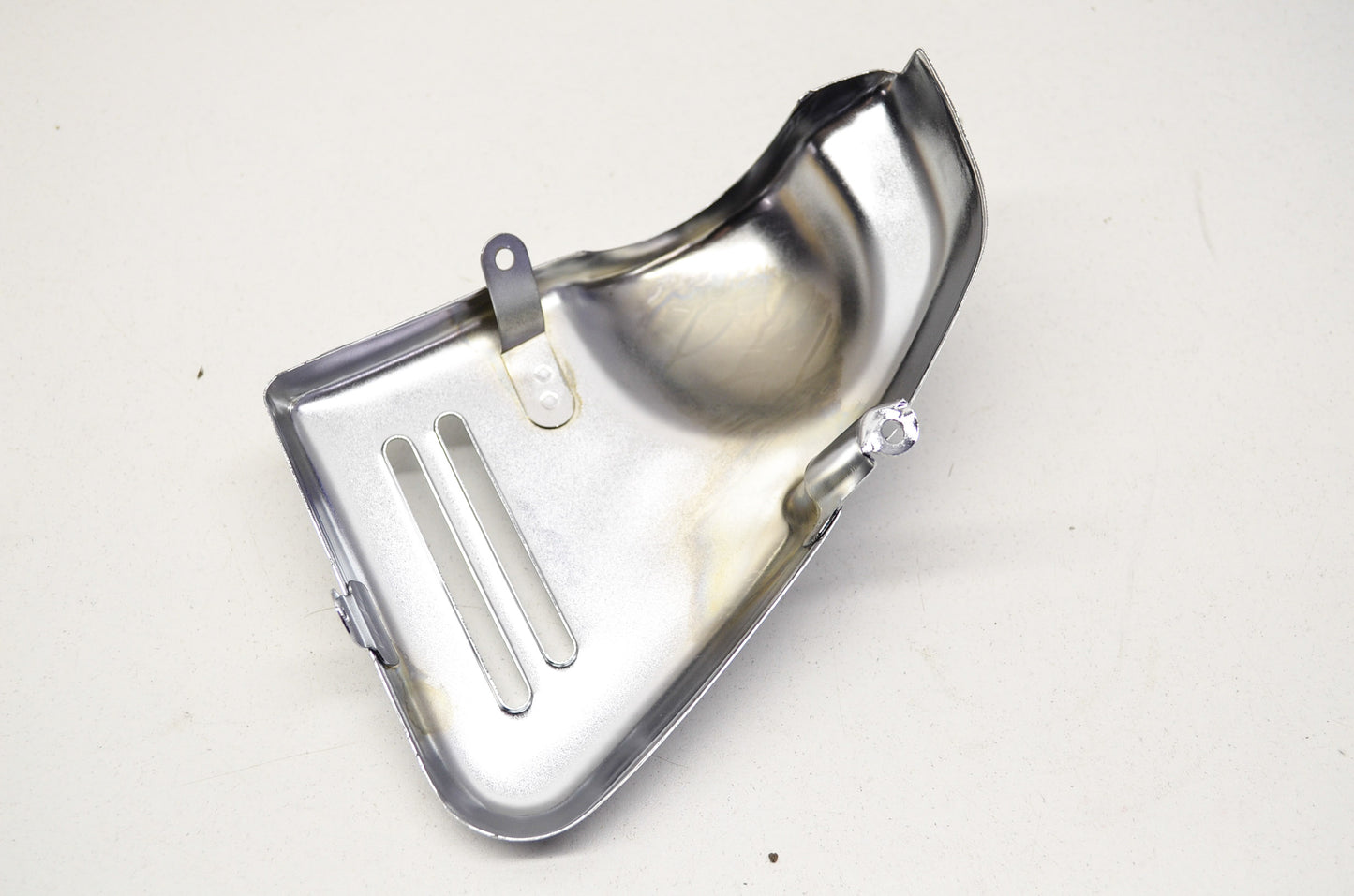 OEM Honda 17225-MA5-670 Right Air Cleaning Housing Cover NOS