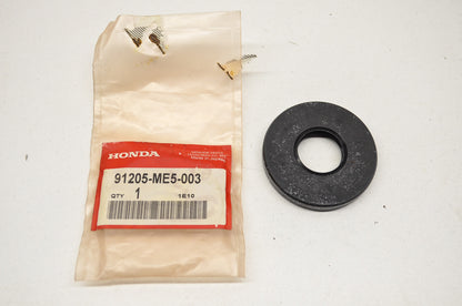 OEM Honda 91205-ME5-003 Oil Seal 25X61X8.5 NOS