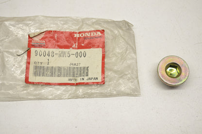 OEM Honda 90048-MN5-000 Sealing Bolt 20mm NOS