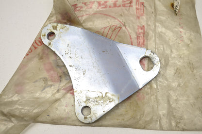 OEM Honda 18353-319-000 Right Muffler Bracket NOS