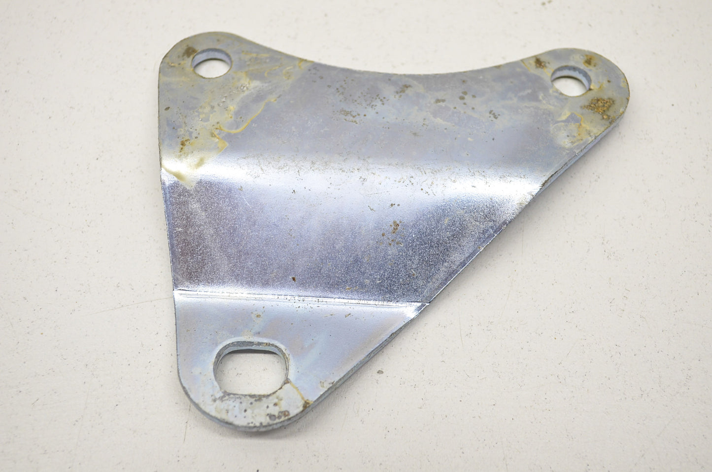 OEM Honda 18353-319-000 Right Muffler Bracket NOS