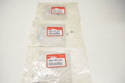 OEM Honda 06531-HP1-305 Lower Throttle Arm Set Qty 3 NOS