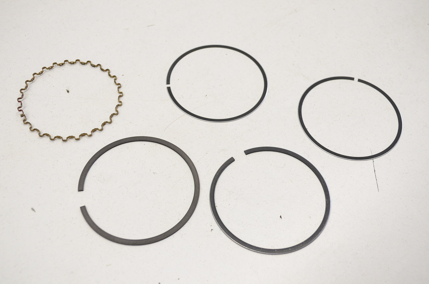 OEM Honda 13011-413-025 Ring Set (STD) NOS