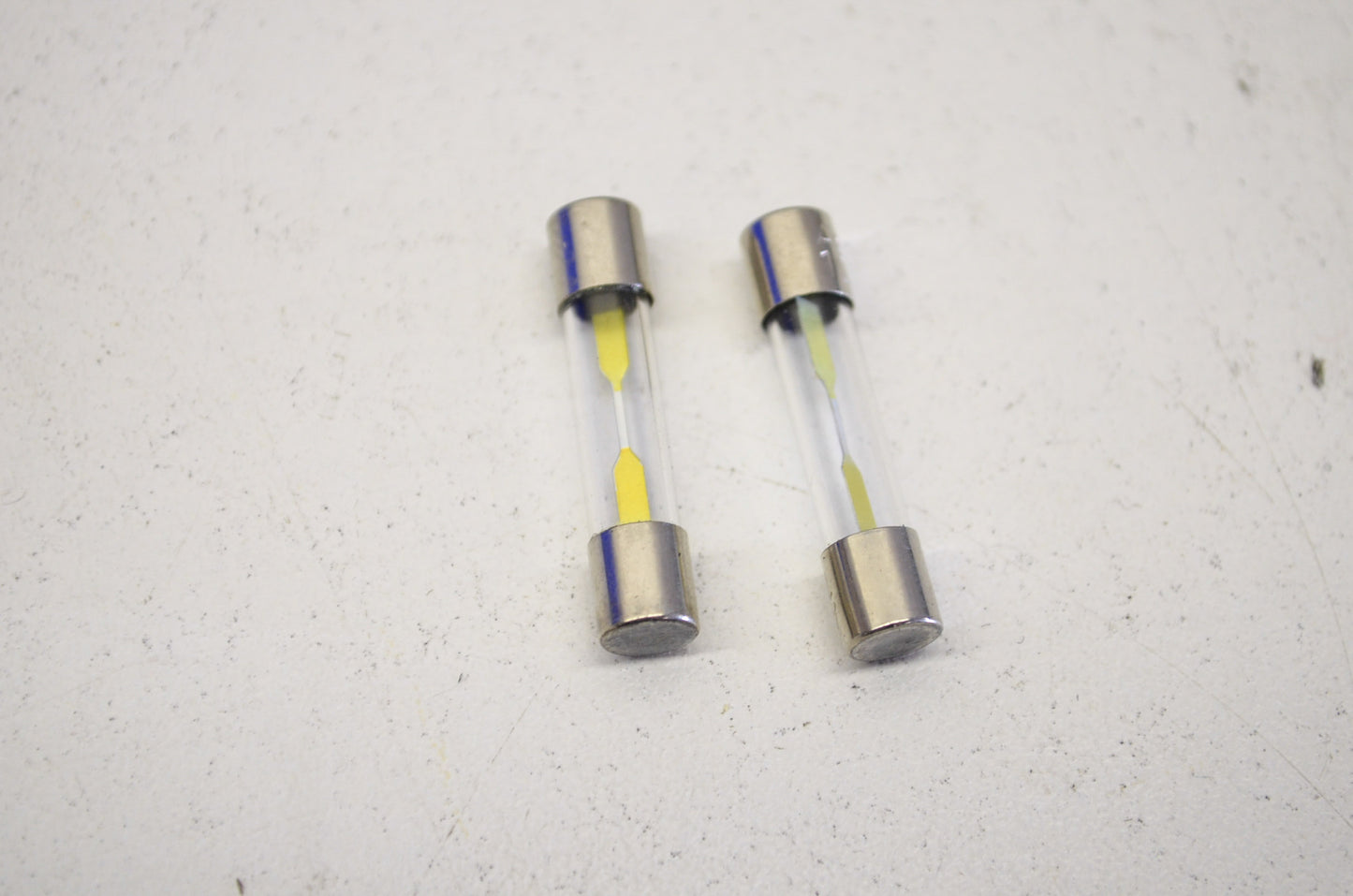 OEM Honda 98200-21000 Fuse B (10A) Qty 2 NOS