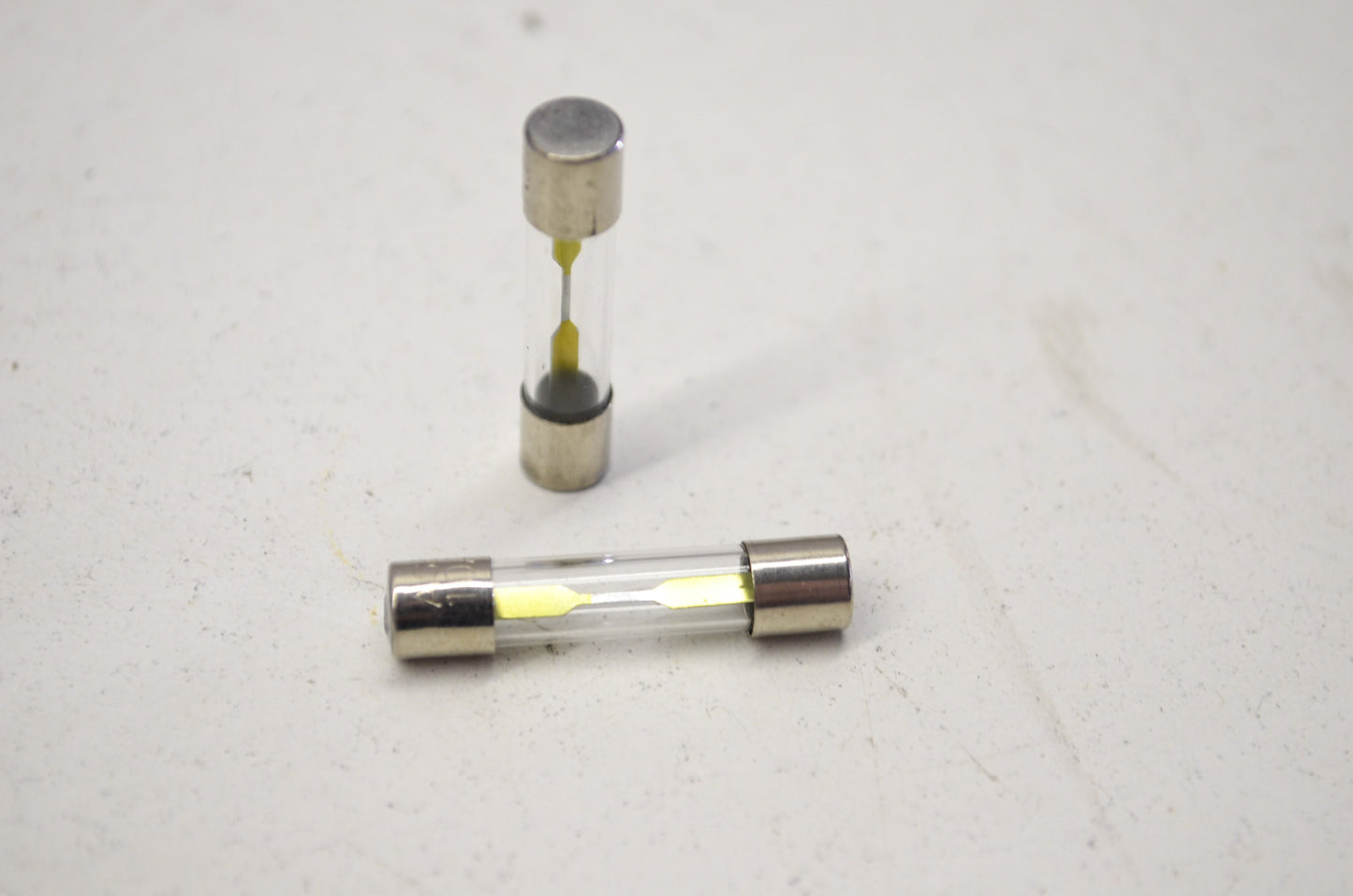 OEM Honda 98200-21000 Fuse B (10A) Qty 2 NOS