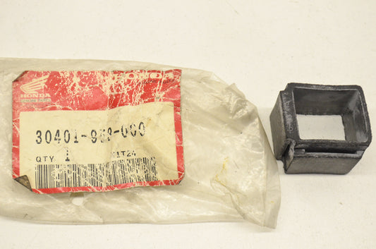OEM Honda 30401-958-000 CDI Unit Cushion NOS