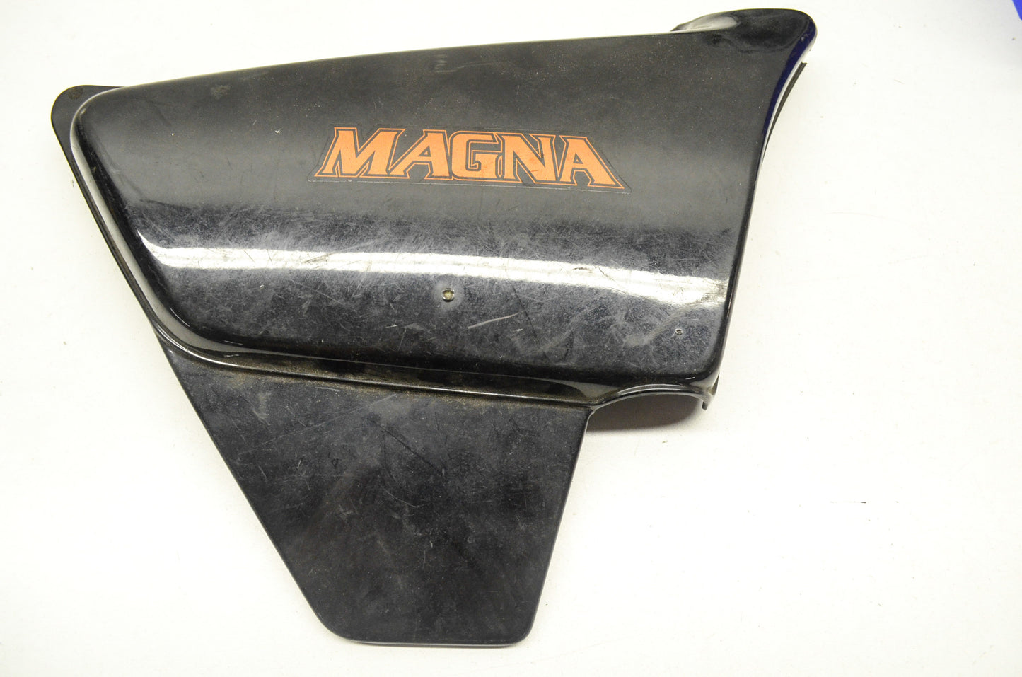 Magna Used Right Side Cover Plastic Trim