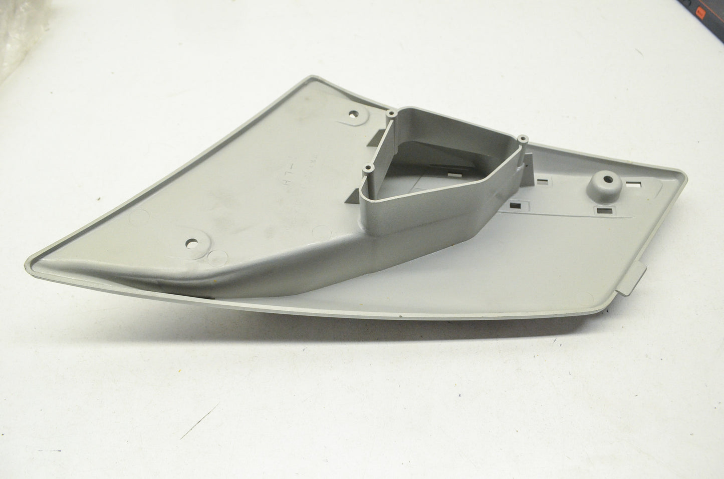 OEM Yamaha 3CV-2837N-00-0L Air Intake Grill 1 NOS
