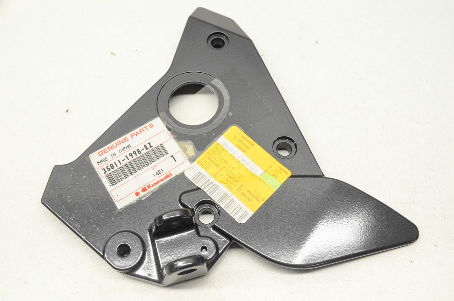 Left Front Stay Step ZR-7S NOS