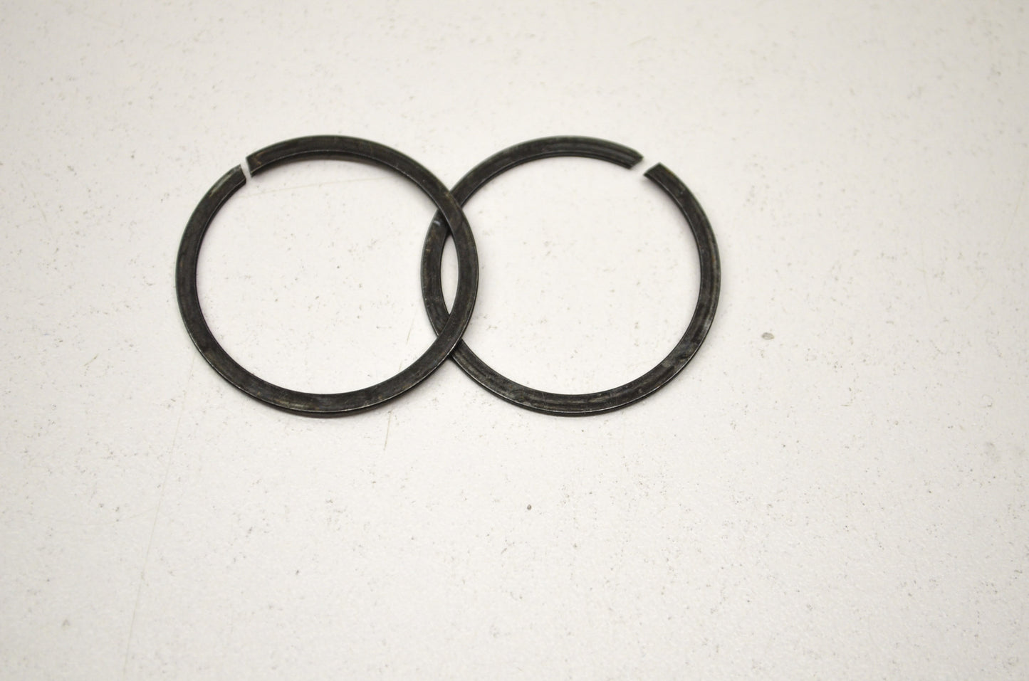 OEM Harley-Davidson 35337-36 Transmission Retaining Ring Qty 2 NOS