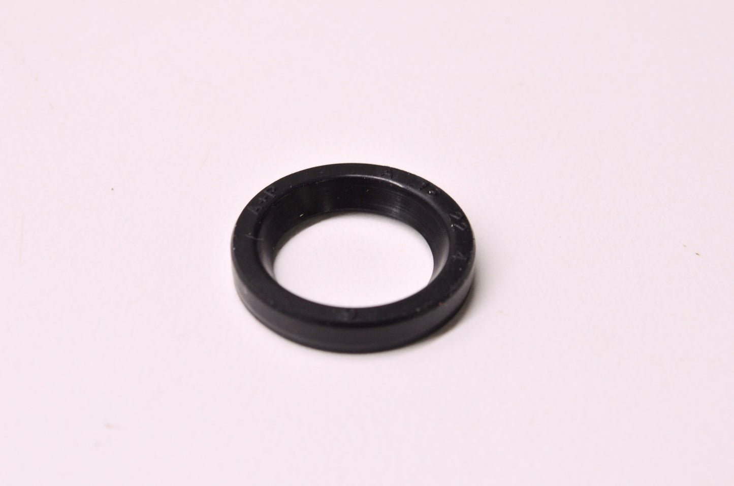 OEM KTM 45135056000 Oil Seal Ring 16X22X4 NOS