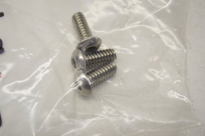 OEM Harley-Davidson 2467 Hex Socket Button Head Screw Qty 3 NOS