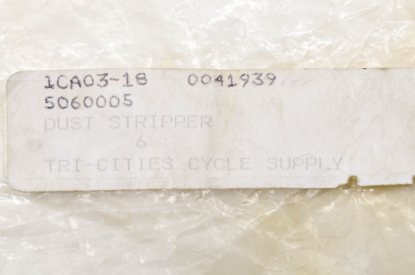 OEM KTM 5060005, 1CA03-18, 0041939 Dust Stripper NOS