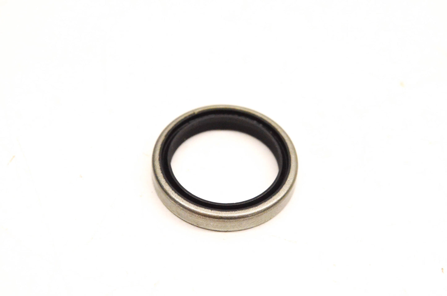 OEM Kawasaki 92049-1108 Oil Seal GD20x26x4 NOS