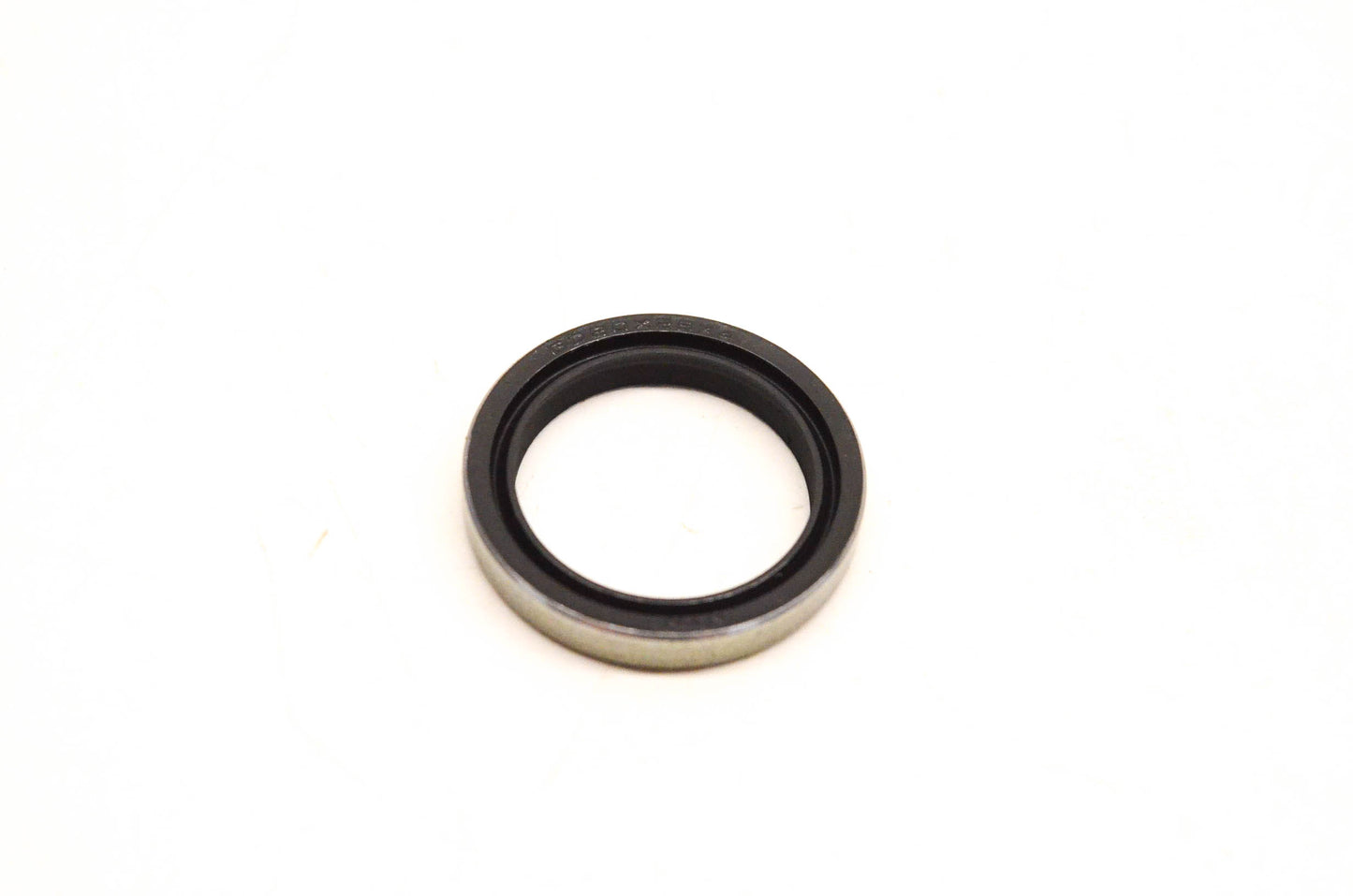 OEM Kawasaki 92049-1108 Oil Seal GD20x26x4 NOS