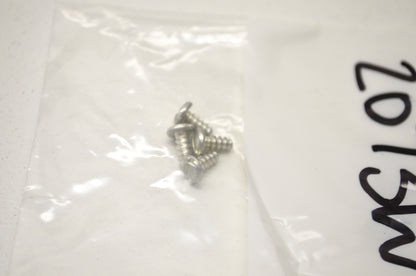 OEM Harley-Davidson 2073W Screw Qty 4 NOS