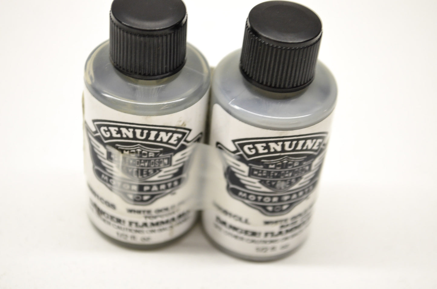 White Gold Pearl Touch Up Kit NOS