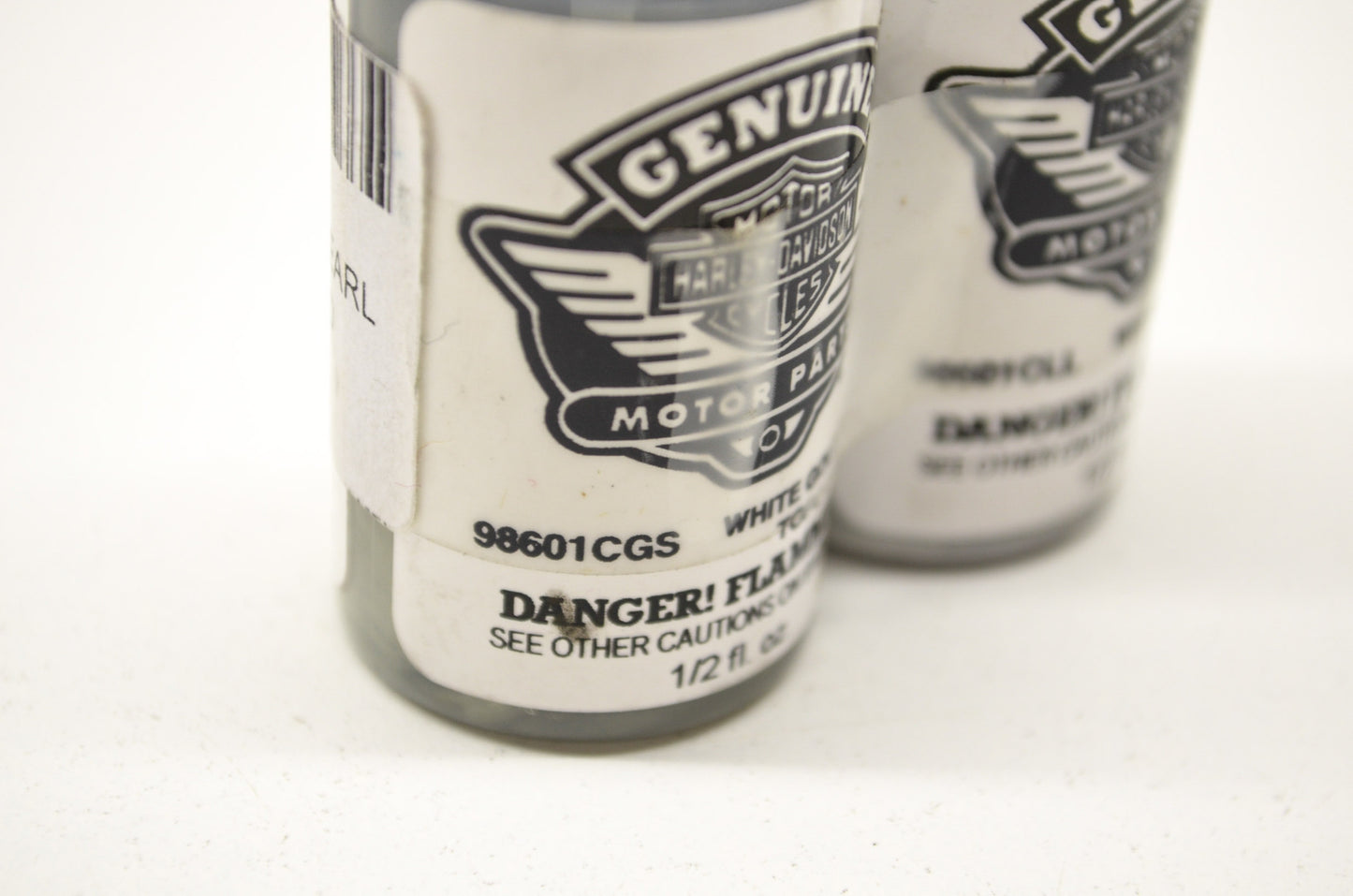 White Gold Pearl Touch Up Kit NOS