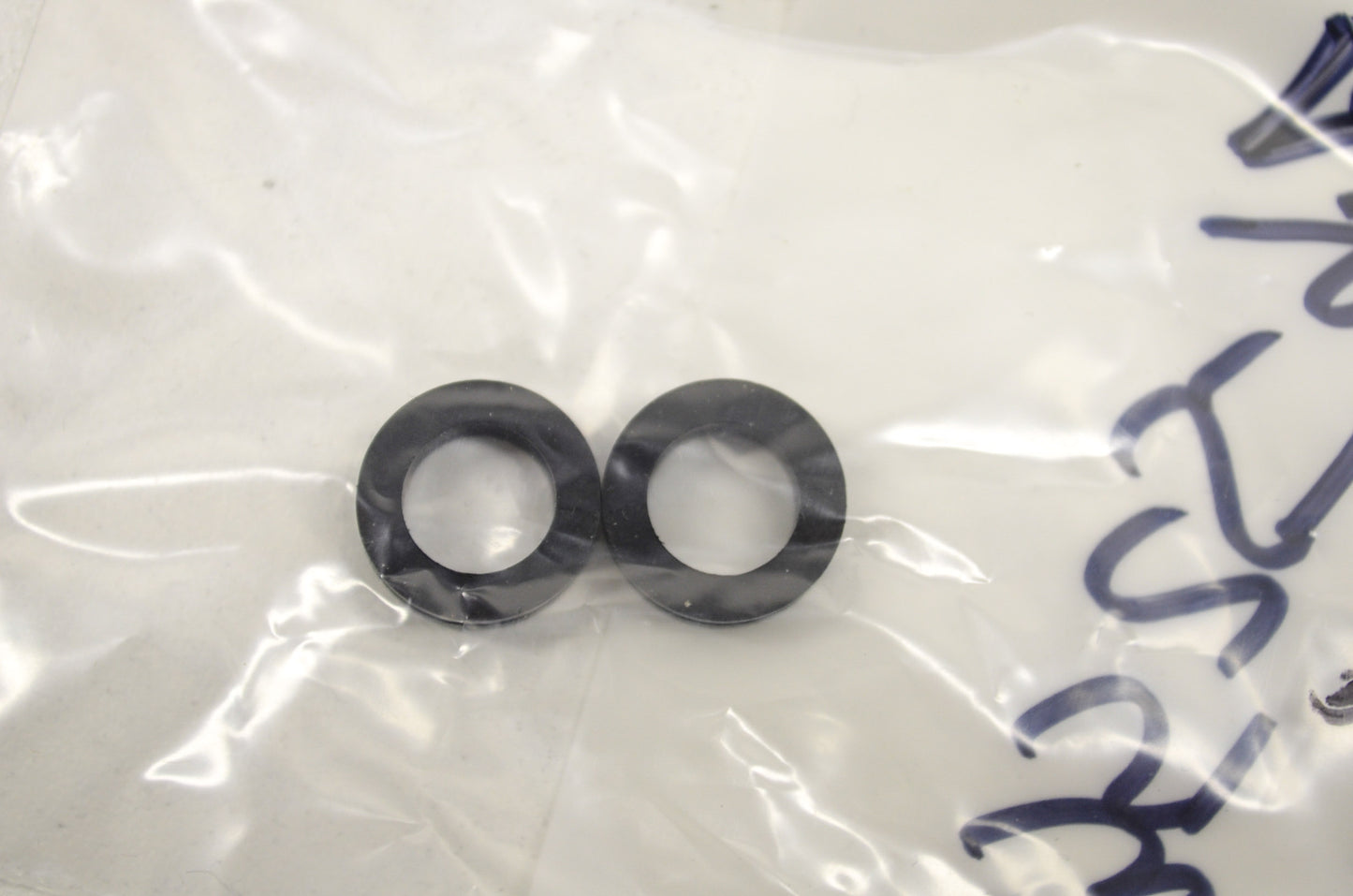OEM Harley-Davidson 63525-92 Seal Qty 2 NOS