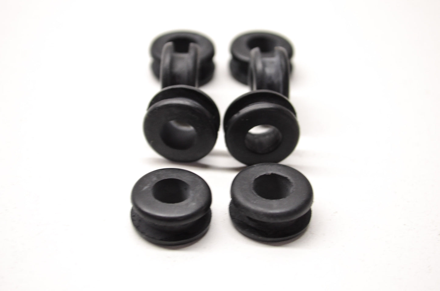 OEM Harley-Davidson 11413 Grommet Qty 8 NOS