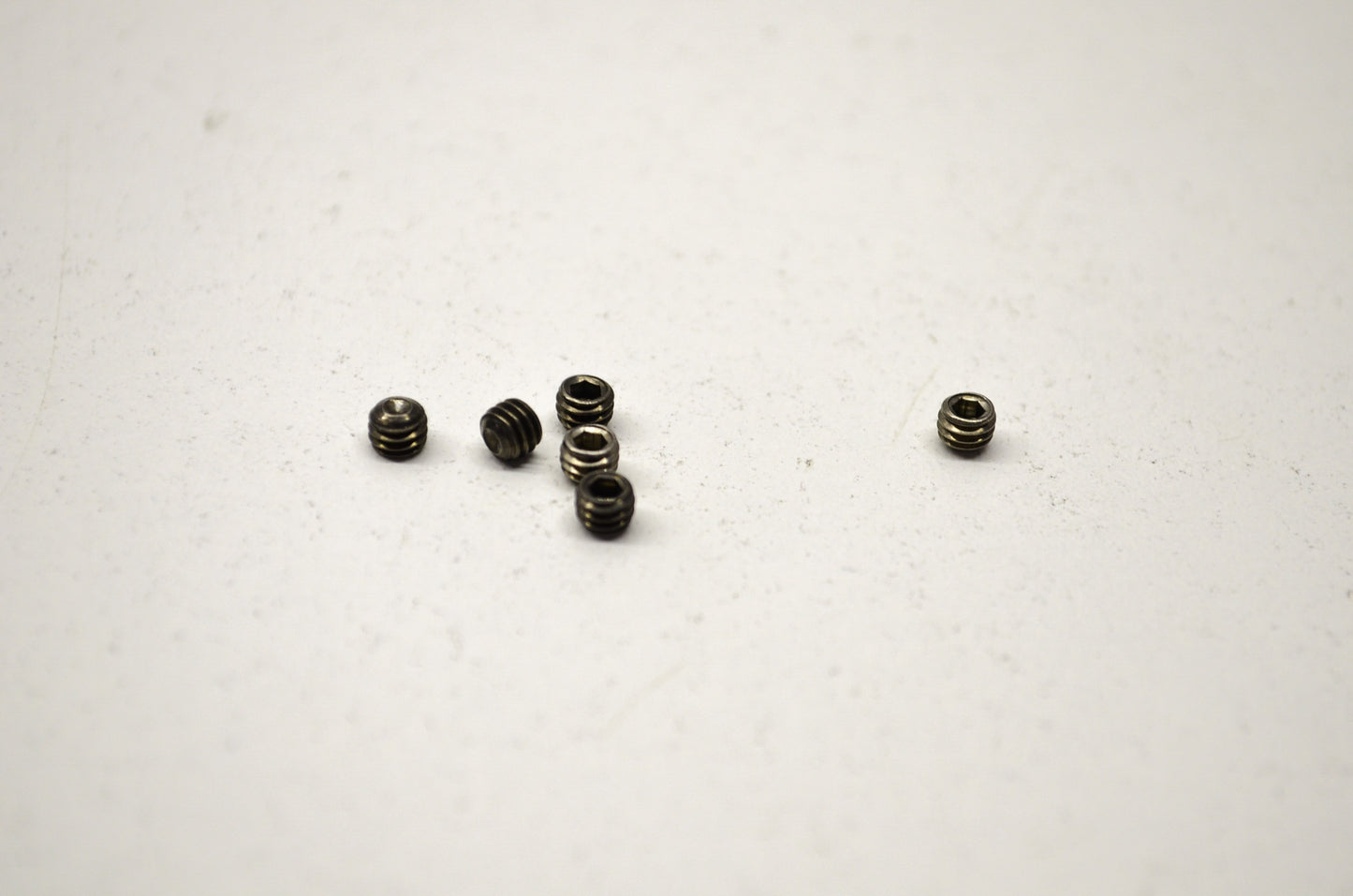 OEM Harley-Davidson 3266 Screw Qty 6 NOS