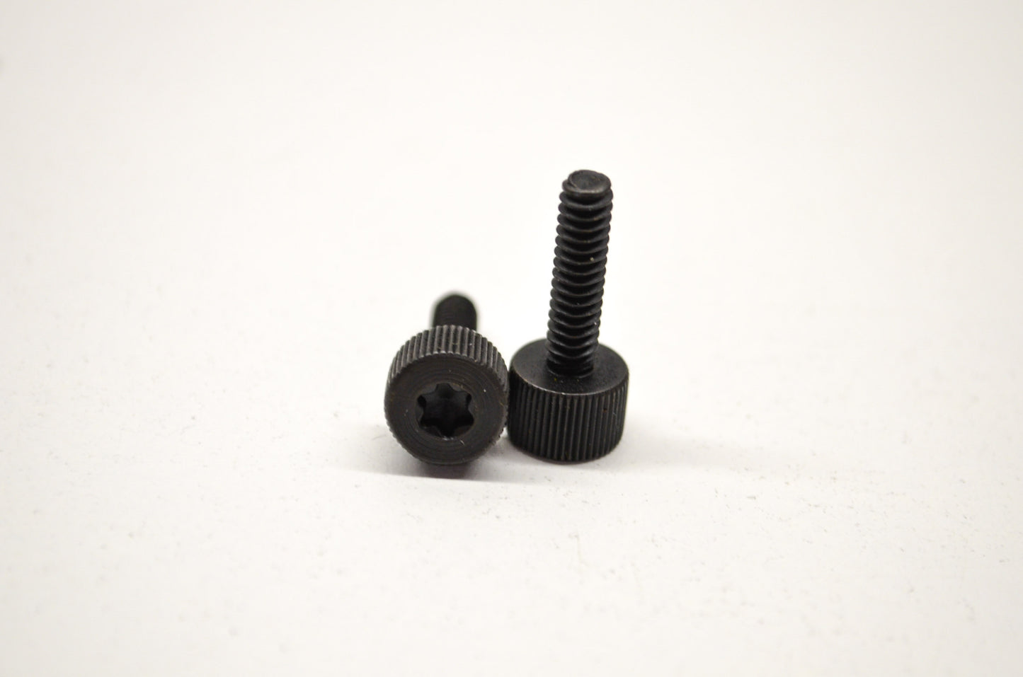 OEM Harley-Davidson 2994 Thumb Screw Qty 2 NOS