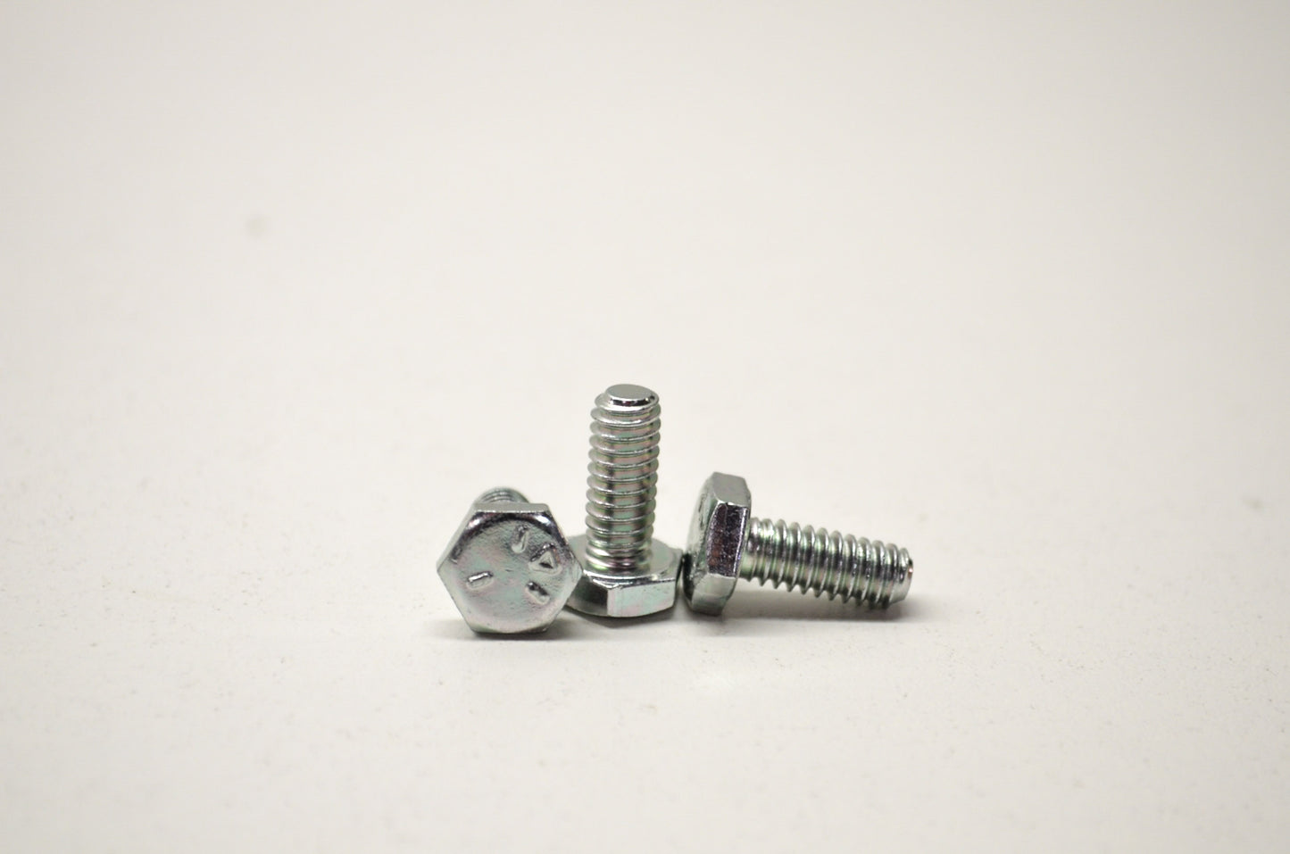 OEM Harley-Davidson 3767B Screw Qty 3 NOS