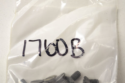OEM Harley-Davidson 1760B Screw Qty 21 NOS