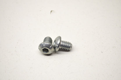 OEM Harley-Davidson 3652 Screw Qty 2 NOS