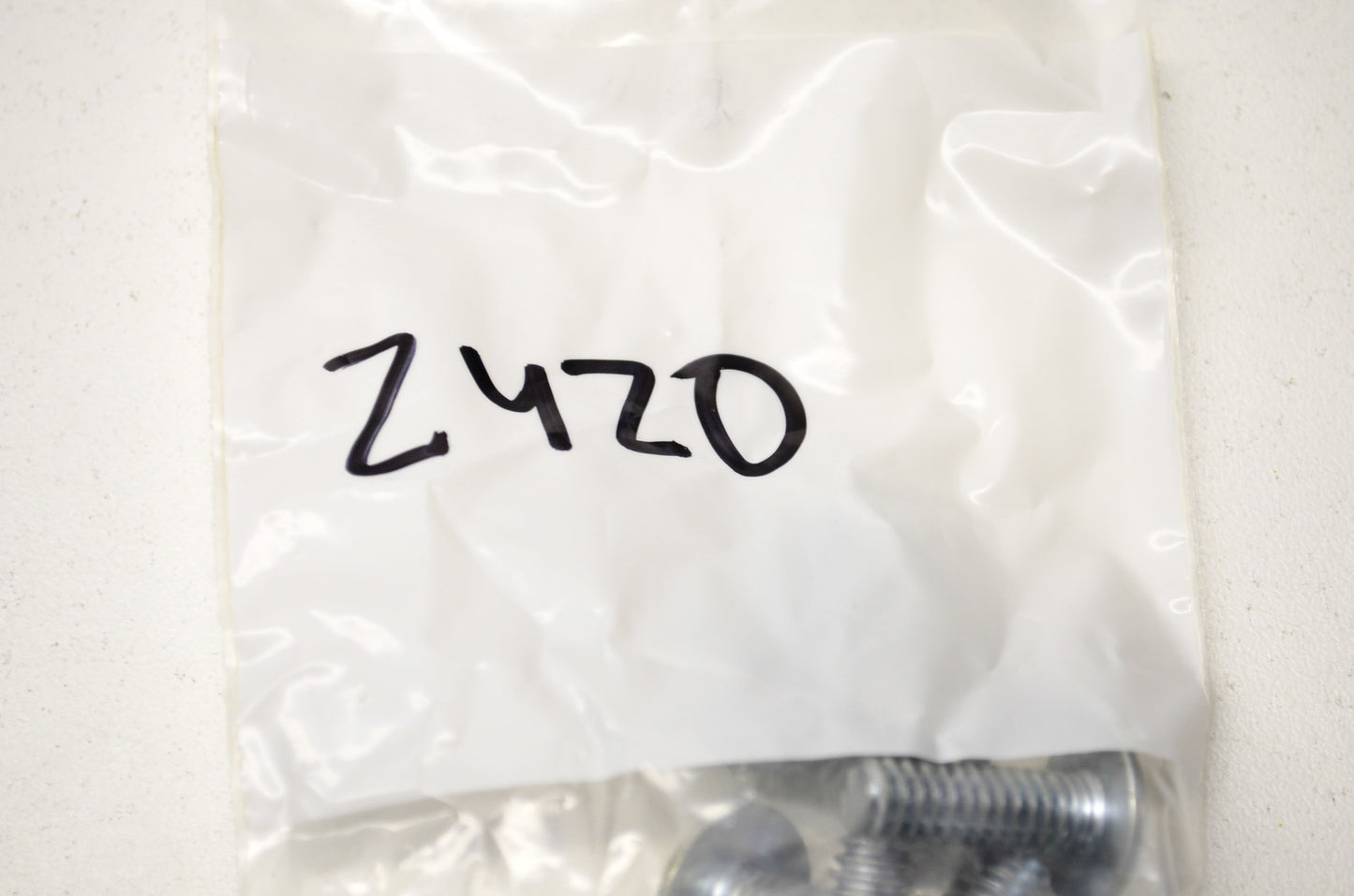 OEM Harley-Davidson 2420 Screw Qty 7 NOS