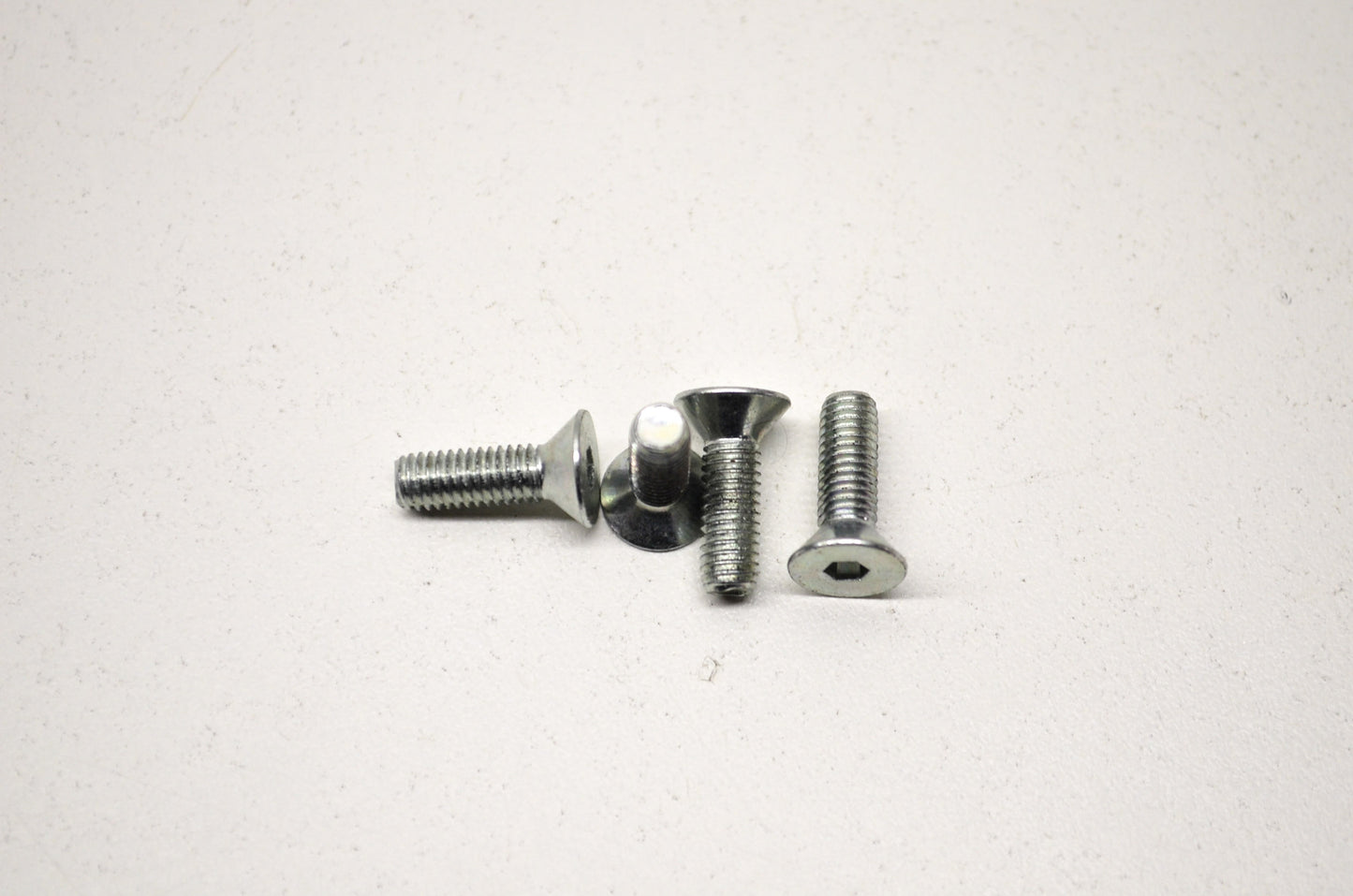 OEM Harley-Davidson 42534-90 Hex Socket Countersunk Screw Qty 4 NOS