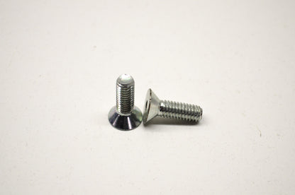 OEM Harley-Davidson 3685 Flat Head Screw 5/16-18x1 Qty 2 NOS